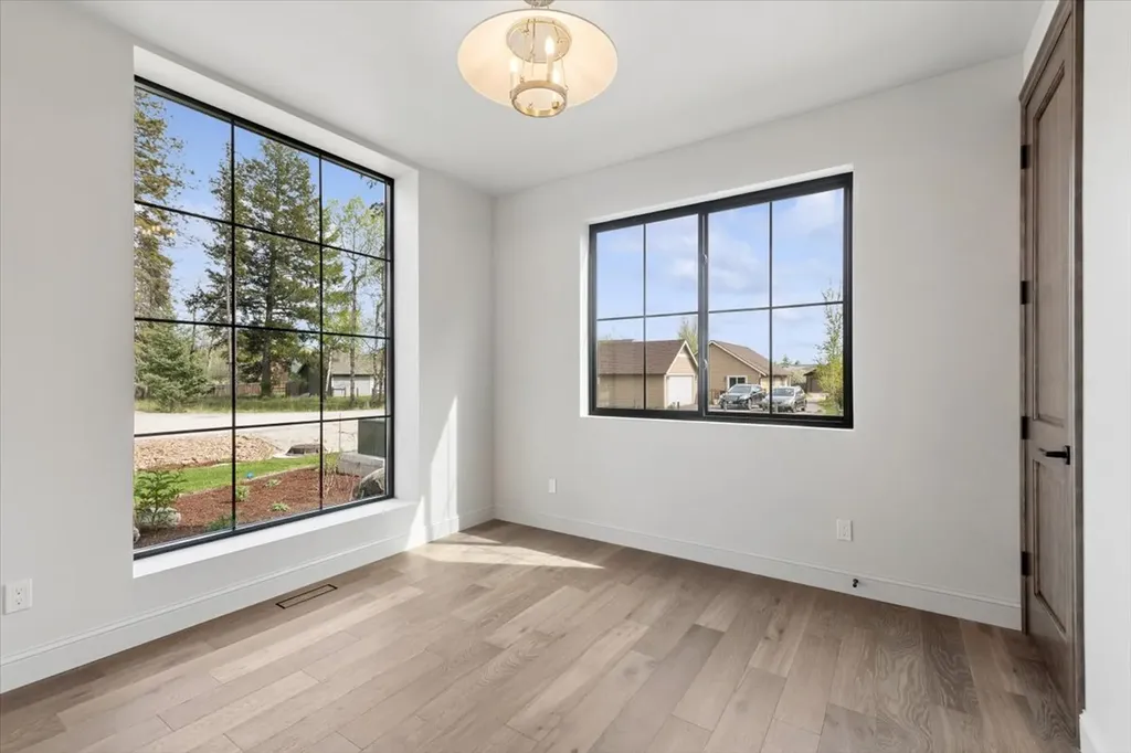 428 Orchard Lane Whitefish MT 59937