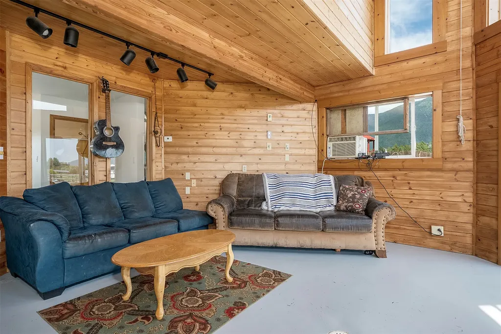 3333 Middle Road Columbia Falls MT 59912