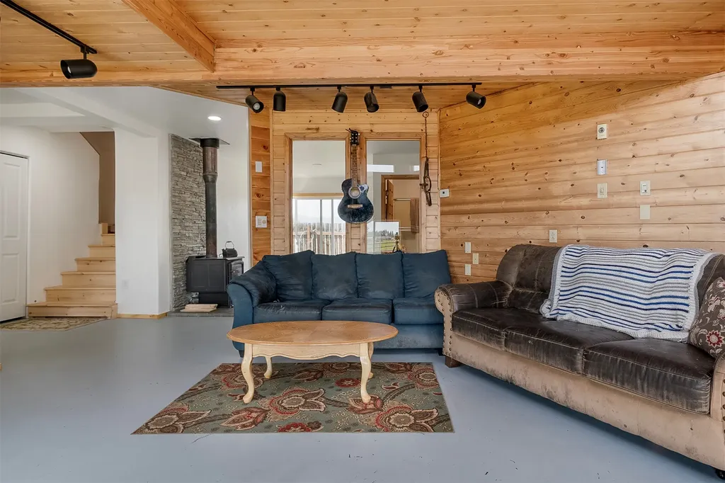 3333 Middle Road Columbia Falls MT 59912
