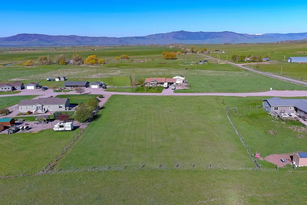 Lot 2 Cimarron Lane Polson MT 59860