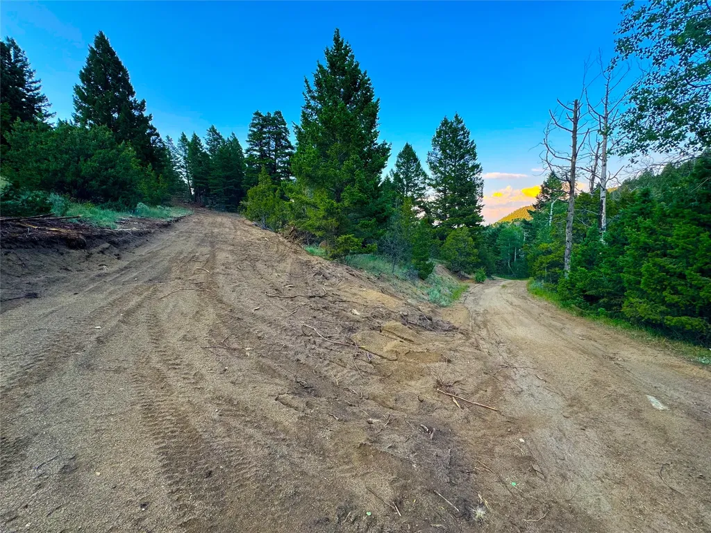 Lot 11 Quintana Lane Boulder MT 59632