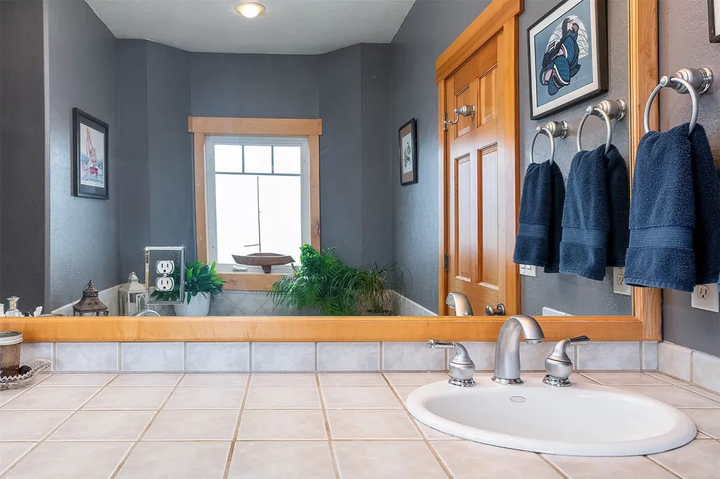 36649 View Point Drive Polson MT 59860