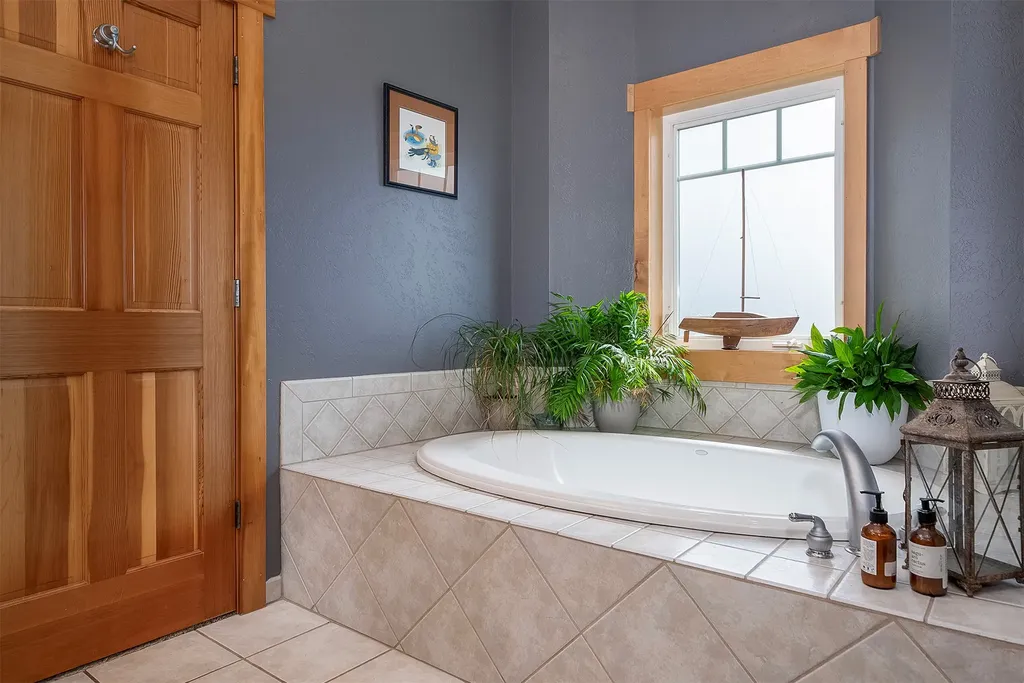36649 View Point Drive Polson MT 59860