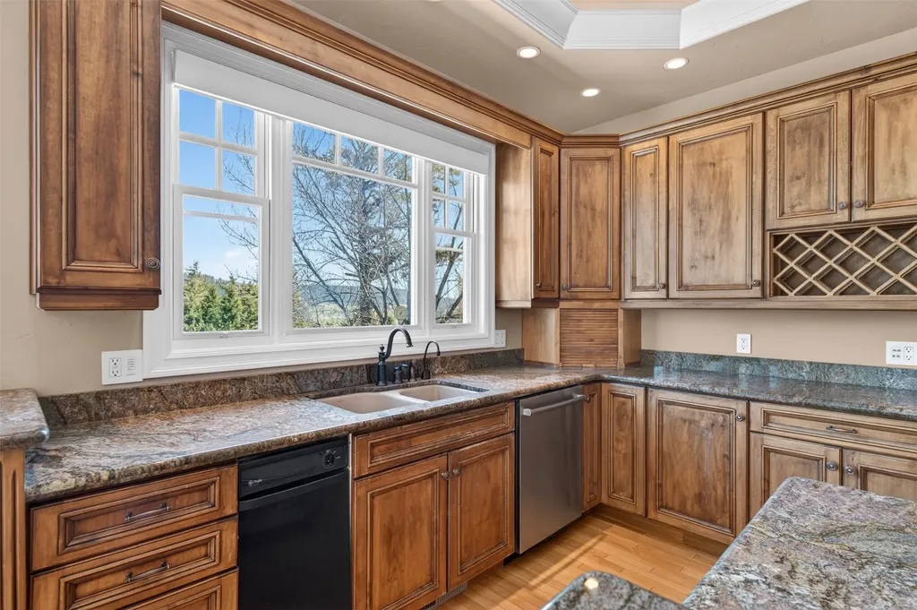 340 Lake Hills Drive Kalispell MT 59901