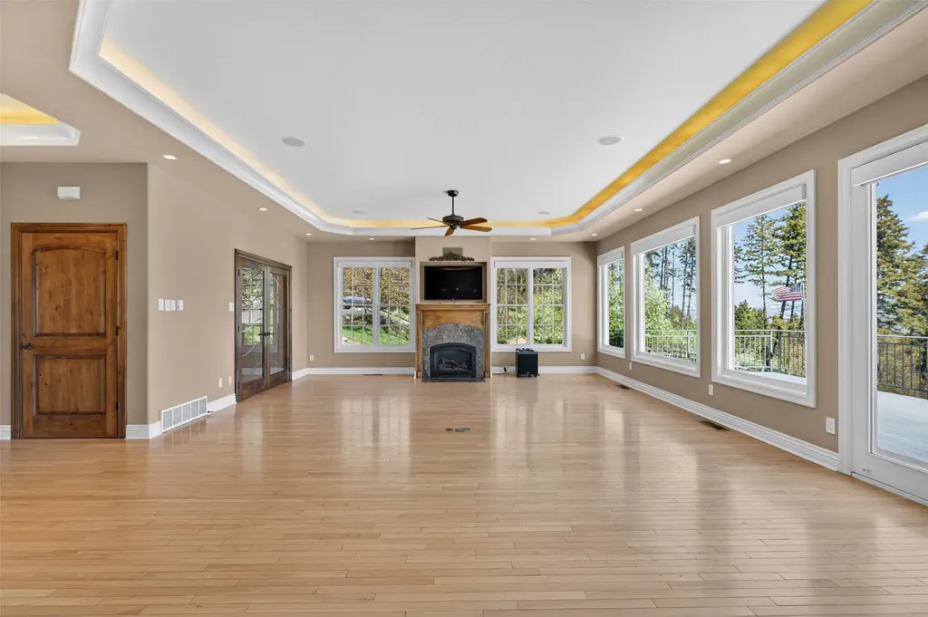 340 Lake Hills Drive Kalispell MT 59901