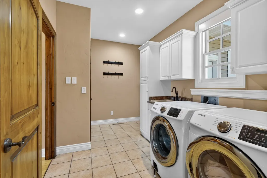 340 Lake Hills Drive Kalispell MT 59901
