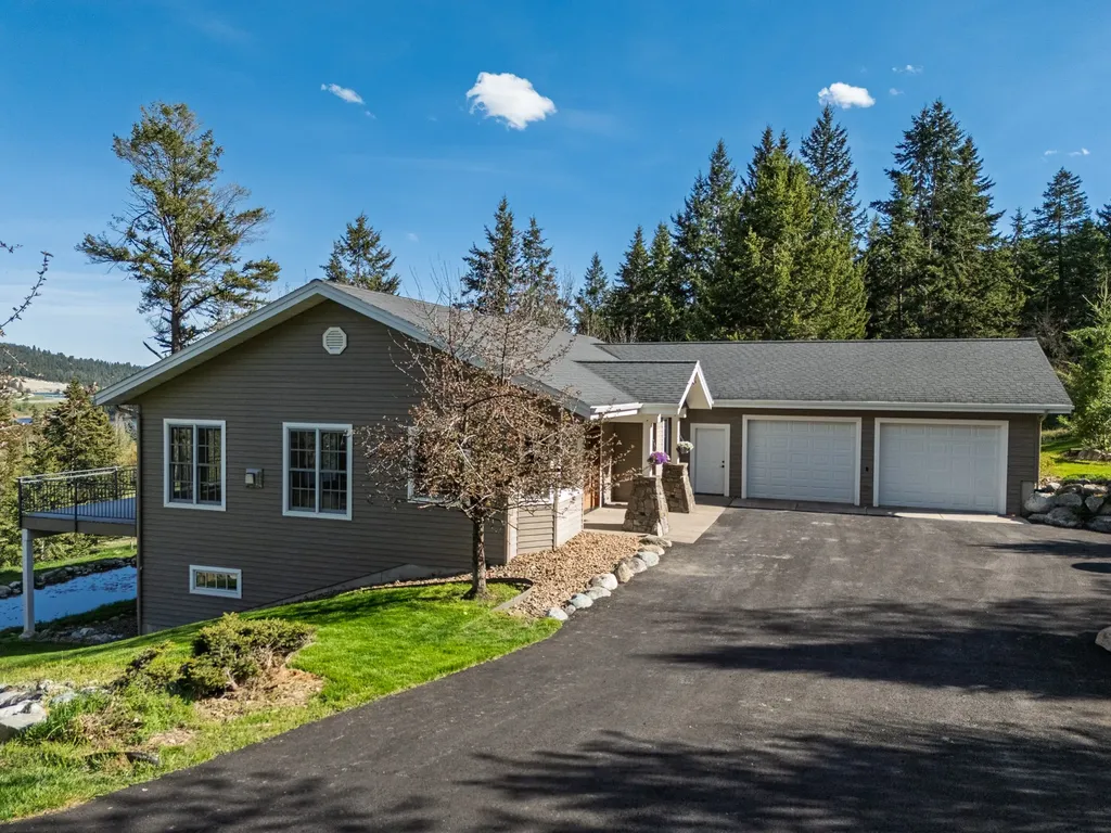 340 Lake Hills Drive Kalispell MT 59901