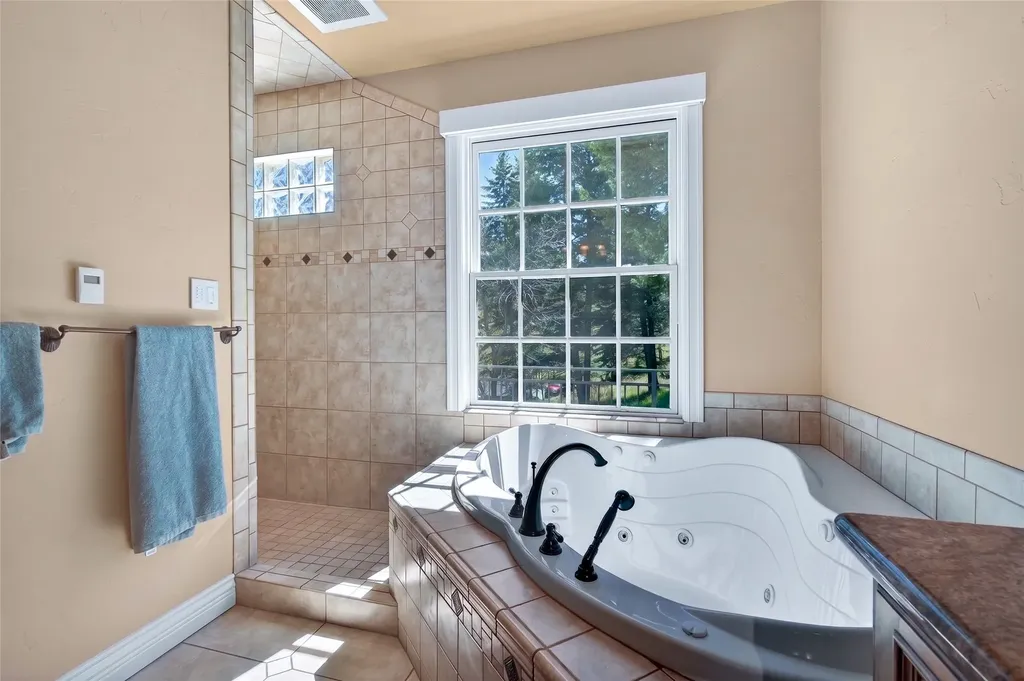 340 Lake Hills Drive Kalispell MT 59901