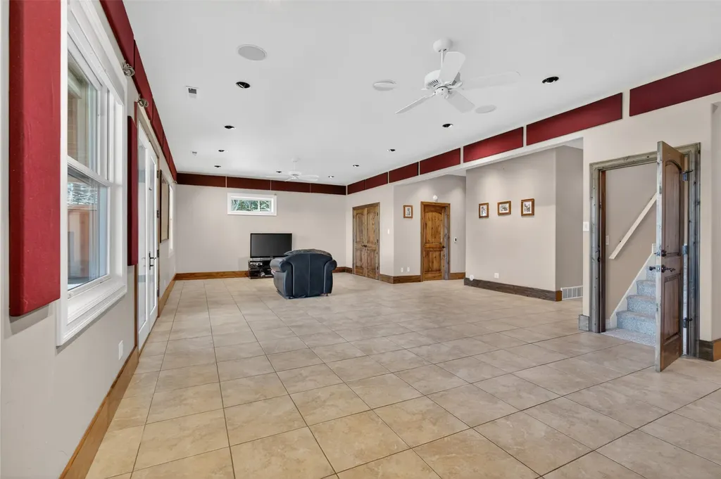 340 Lake Hills Drive Kalispell MT 59901