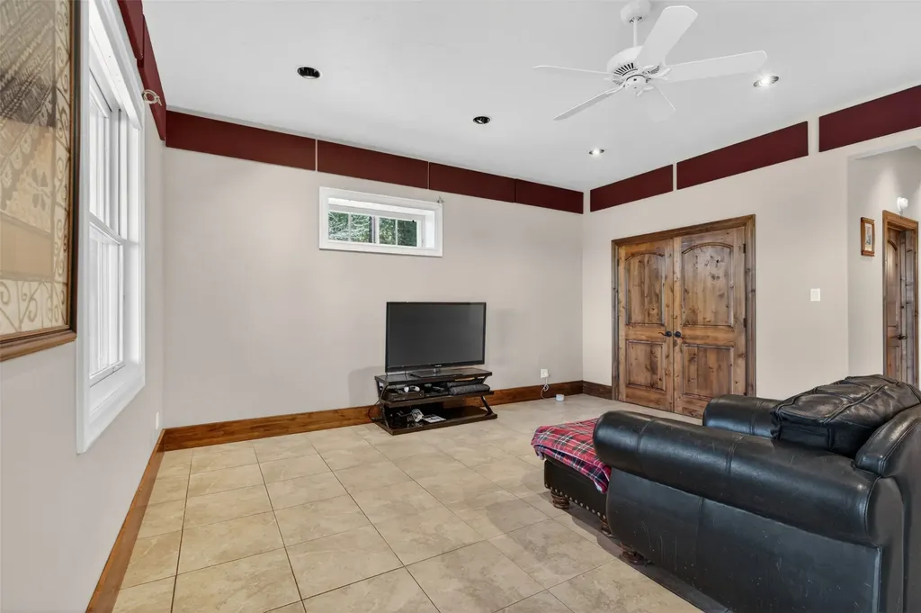 340 Lake Hills Drive Kalispell MT 59901