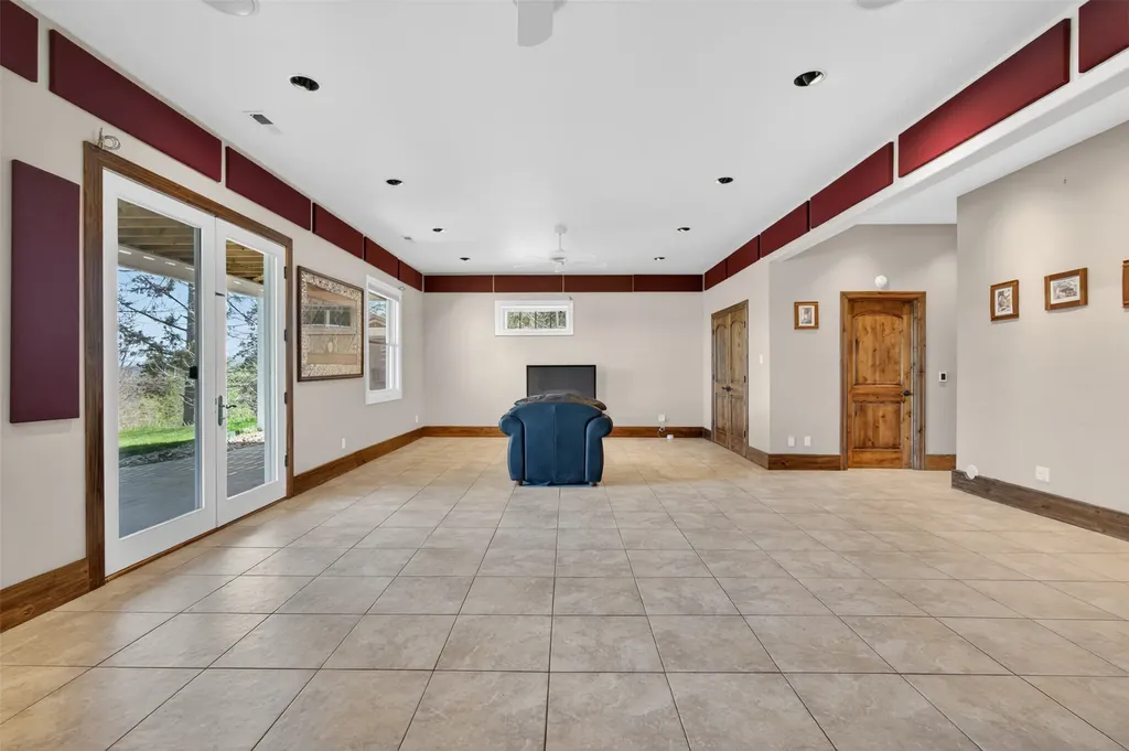 340 Lake Hills Drive Kalispell MT 59901