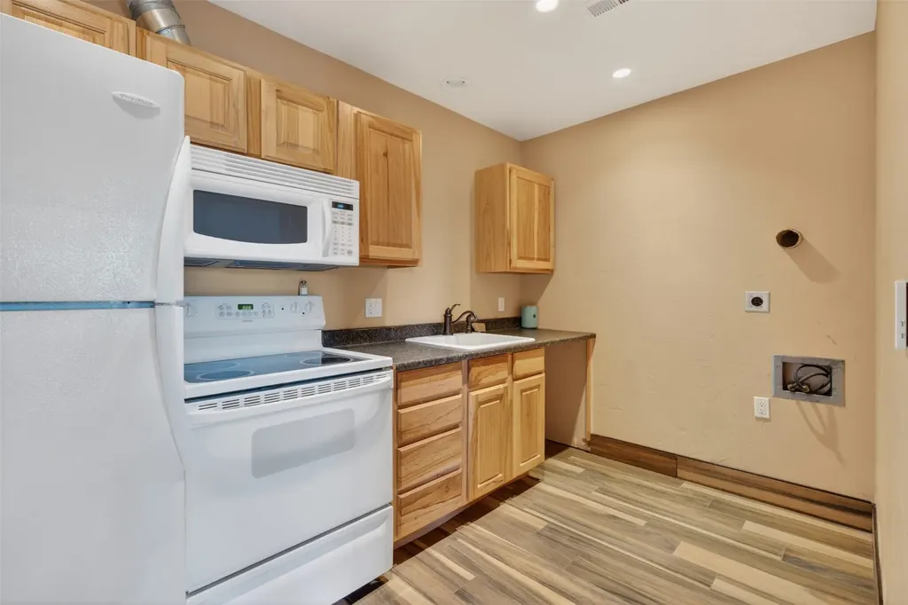 340 Lake Hills Drive Kalispell MT 59901