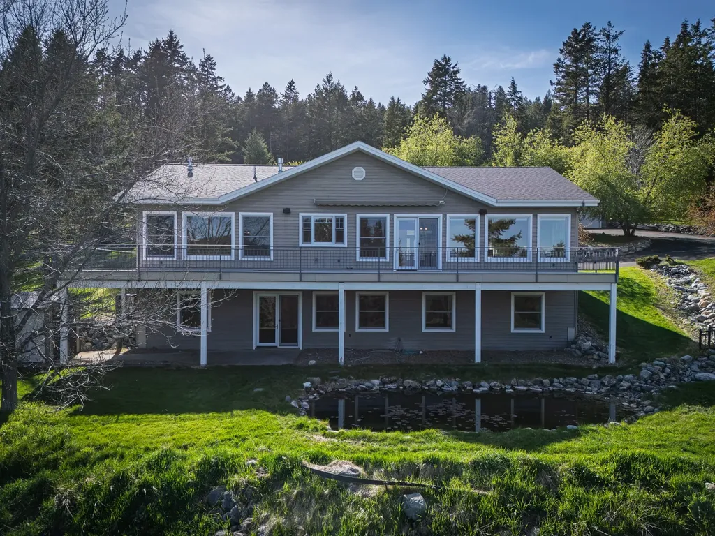 340 Lake Hills Drive Kalispell MT 59901