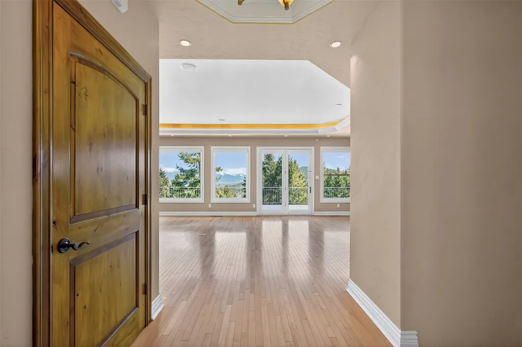 340 Lake Hills Drive Kalispell MT 59901