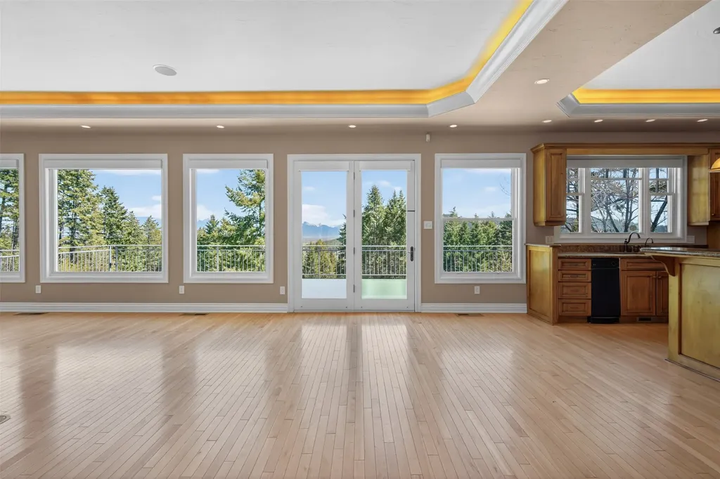 340 Lake Hills Drive Kalispell MT 59901