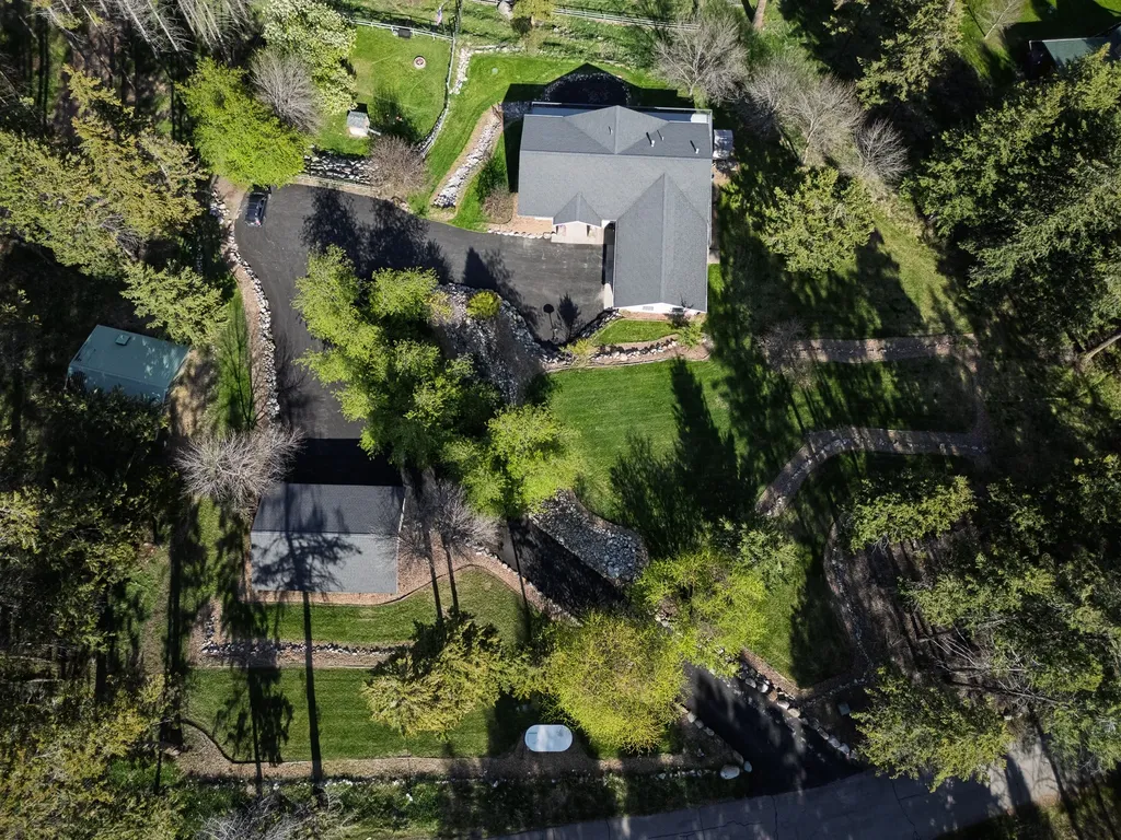 340 Lake Hills Drive Kalispell MT 59901