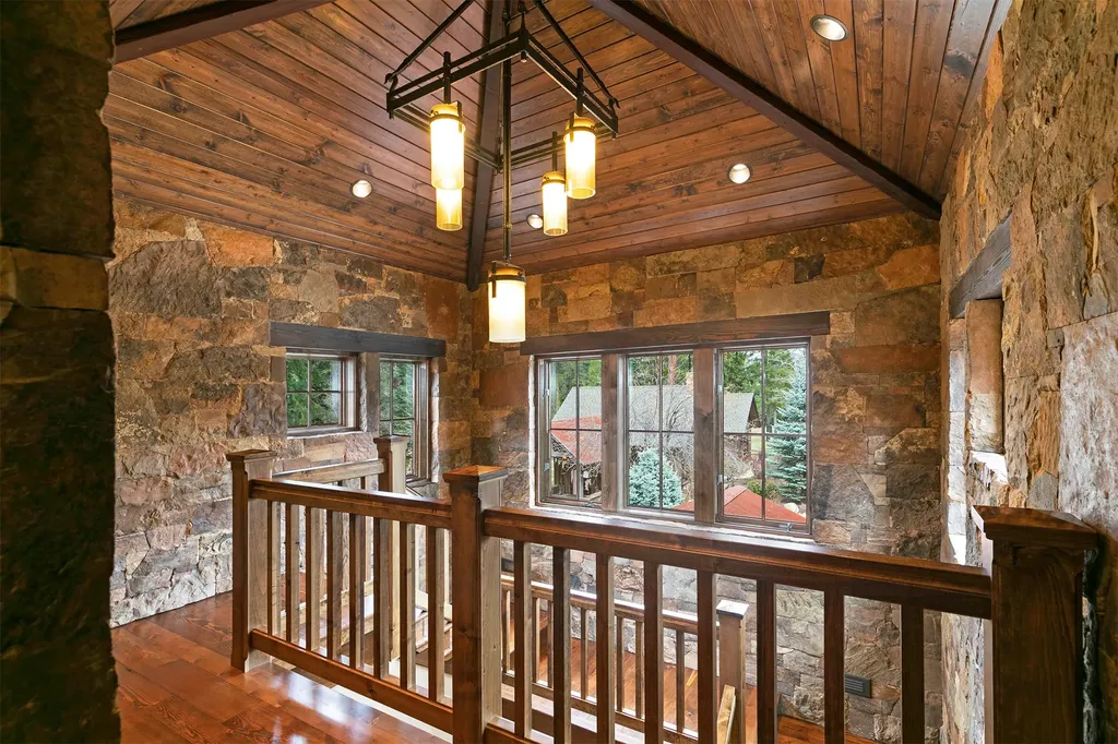 344 Chief Joseph Trail Darby MT 59829