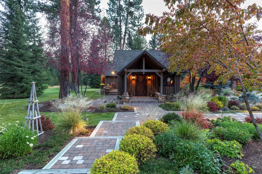 344 Chief Joseph Trail Darby MT 59829