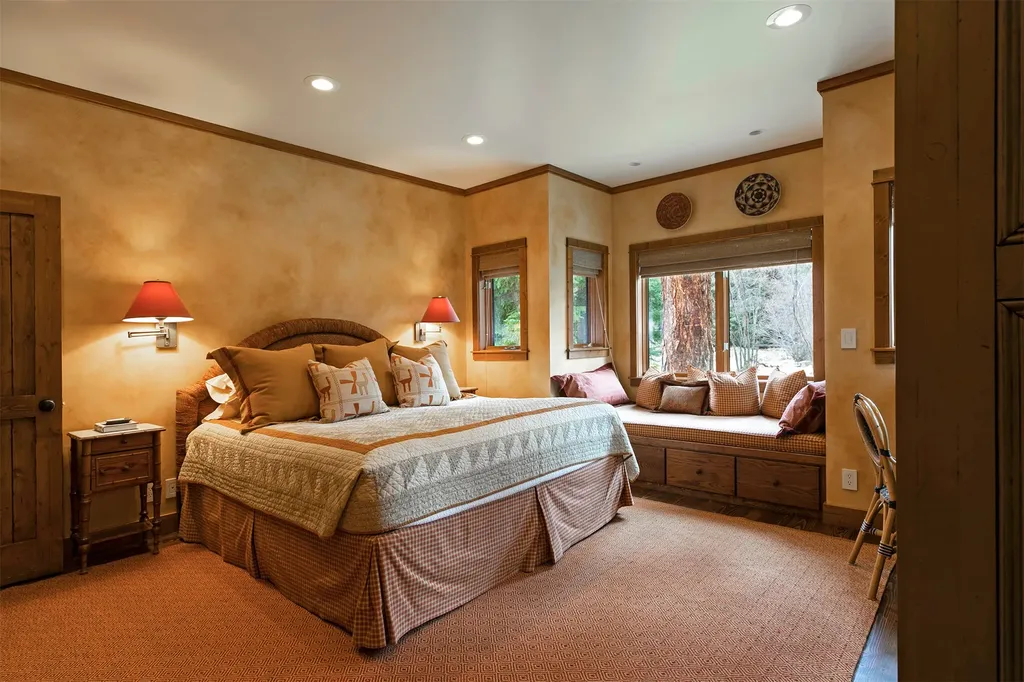 344 Chief Joseph Trail Darby MT 59829