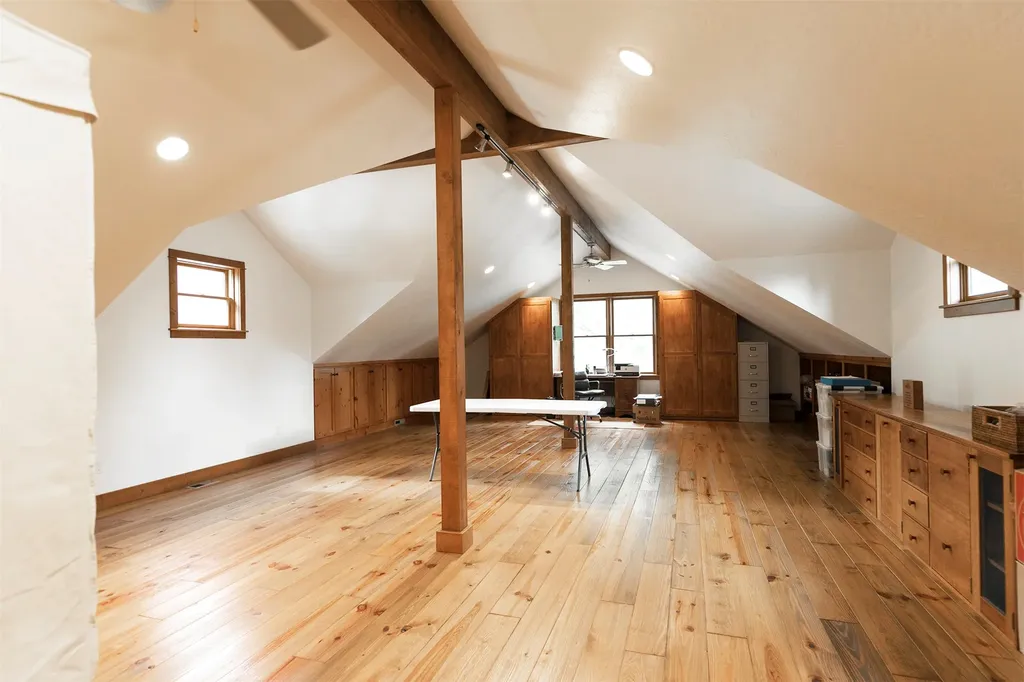 344 Chief Joseph Trail Darby MT 59829