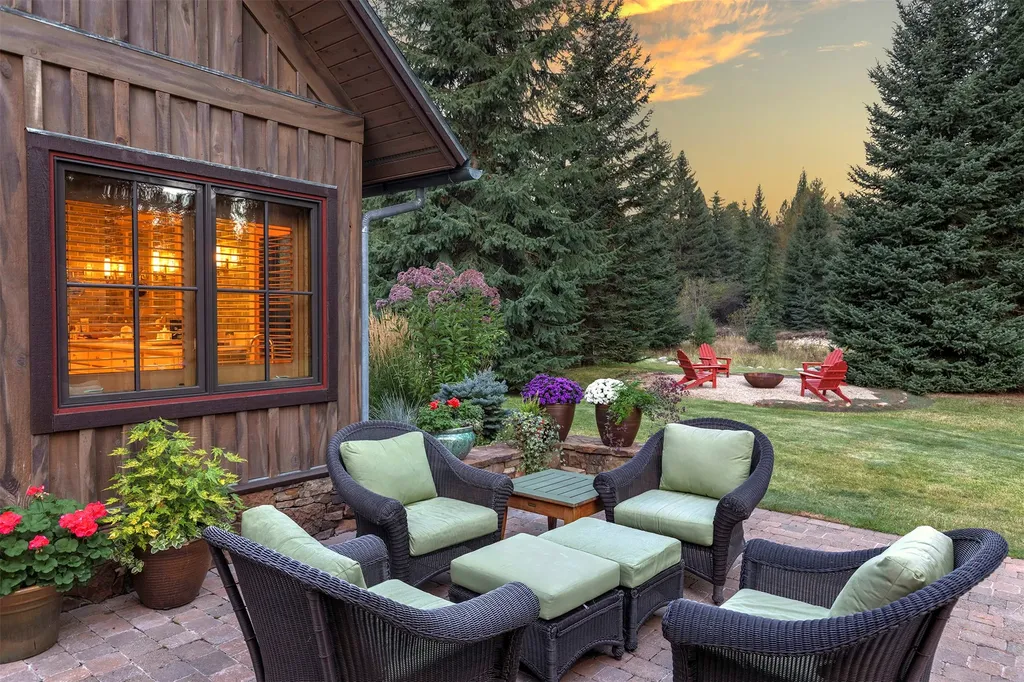 344 Chief Joseph Trail Darby MT 59829