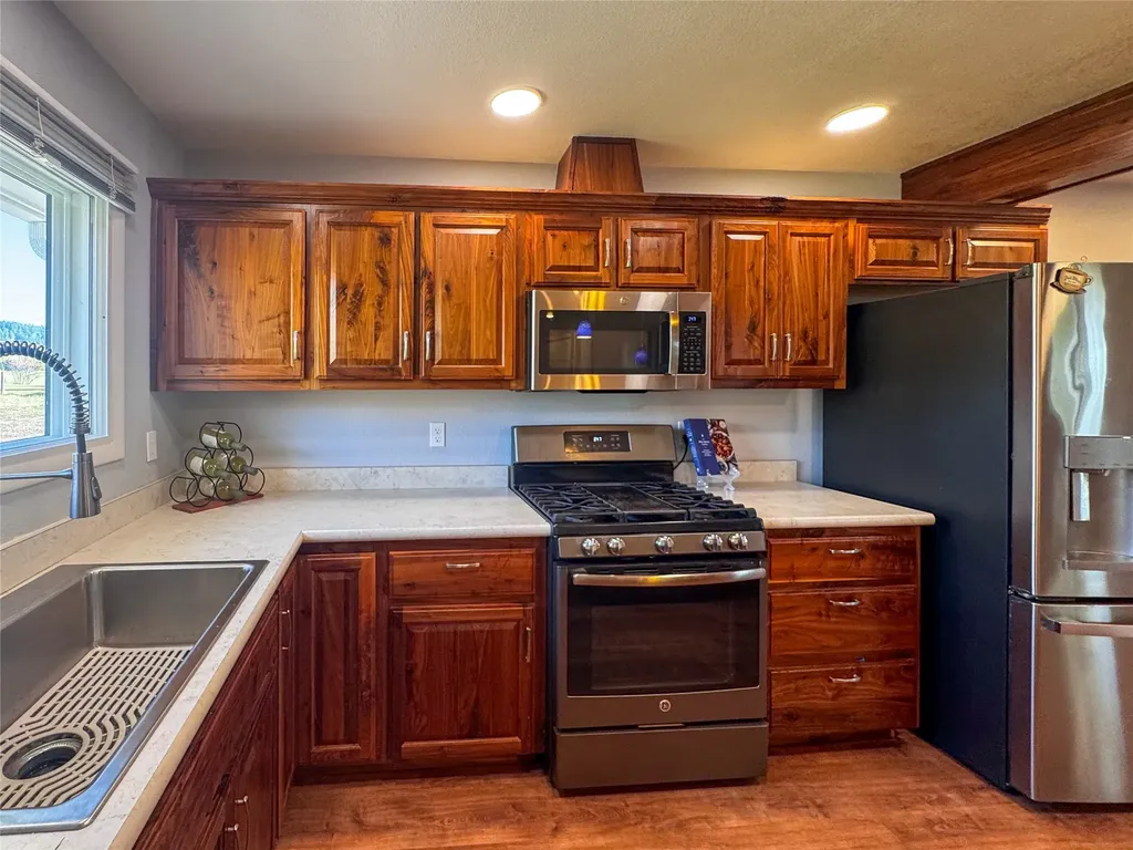 62599 Wild Rose Lane St Ignatius MT 59865