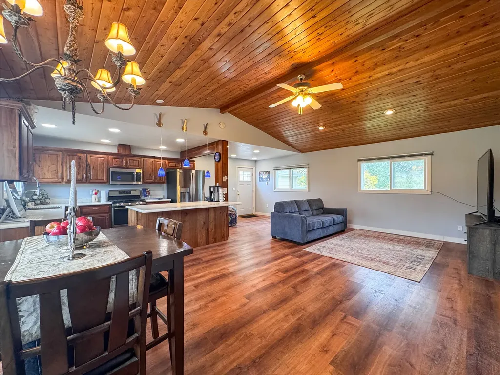 62599 Wild Rose Lane St Ignatius MT 59865