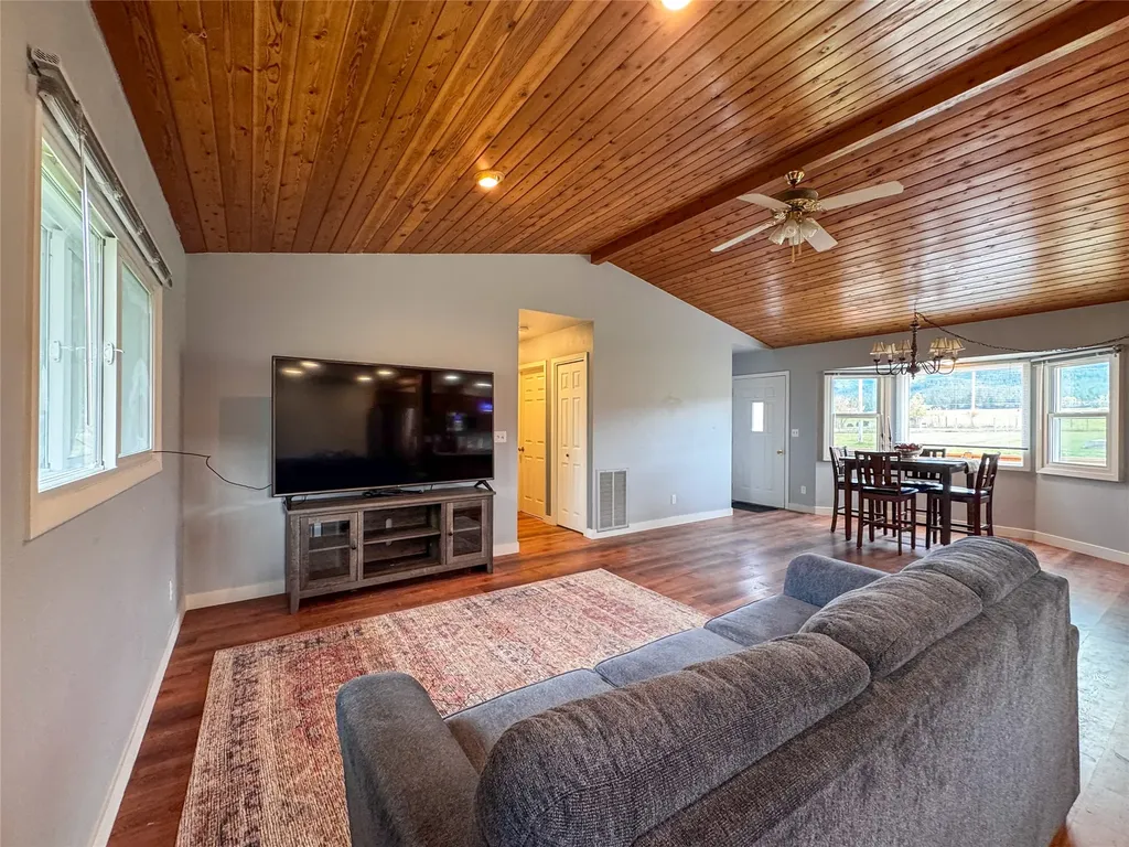 62599 Wild Rose Lane St Ignatius MT 59865