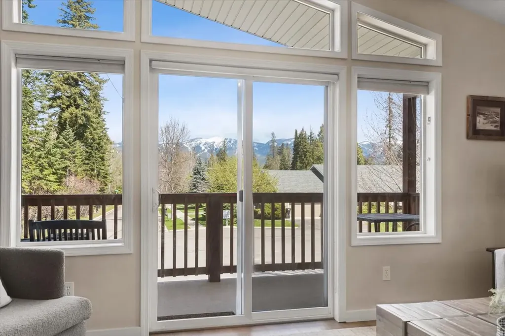 227 Fox Hollow Lane Whitefish MT 59937