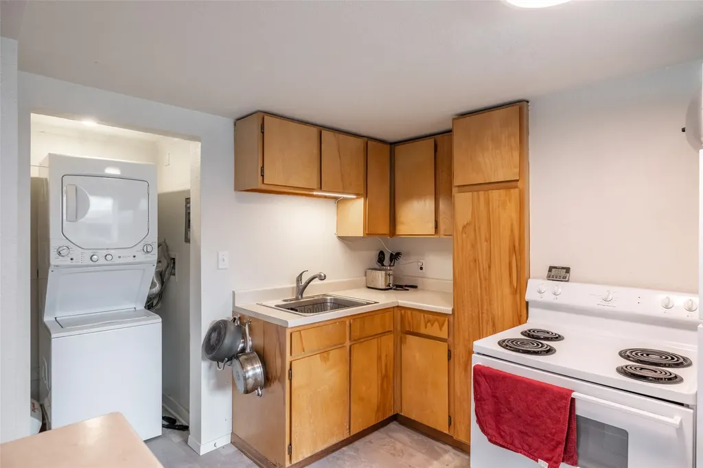 736 5th Avenue Helena MT 59601