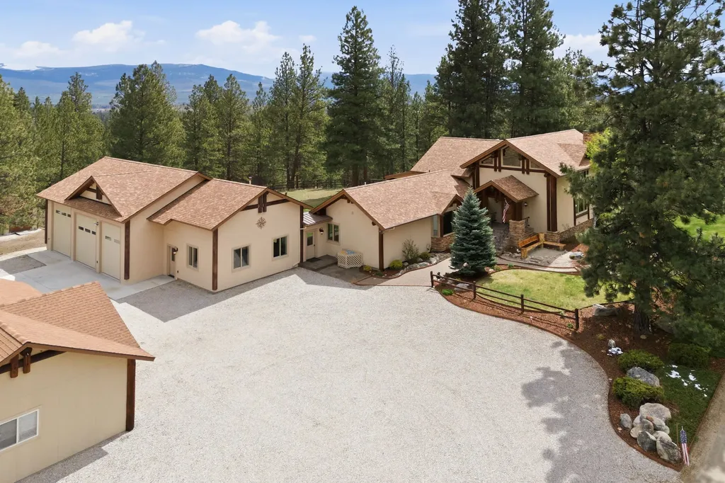 1858 Pleasant View Drive Victor MT 59875