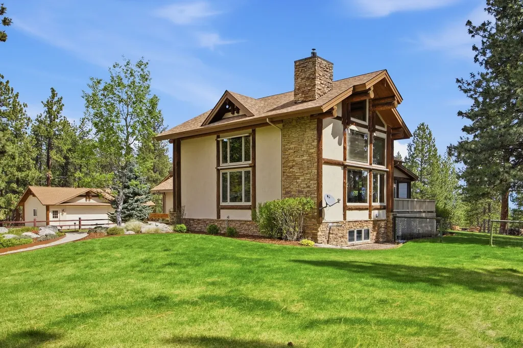 1858 Pleasant View Drive Victor MT 59875
