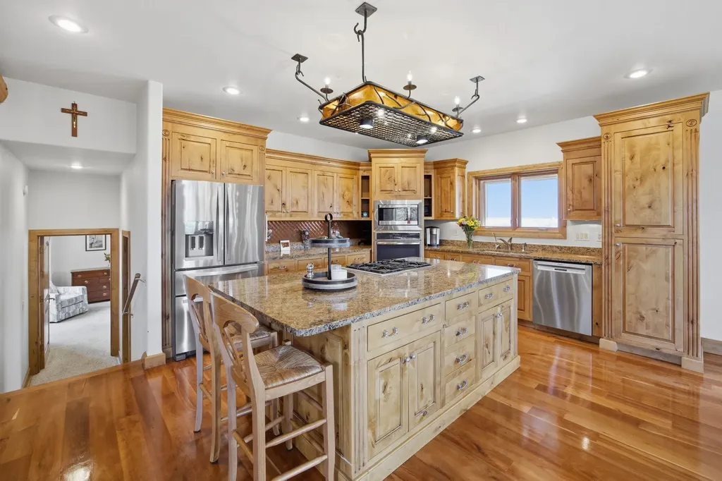 1858 Pleasant View Drive Victor MT 59875