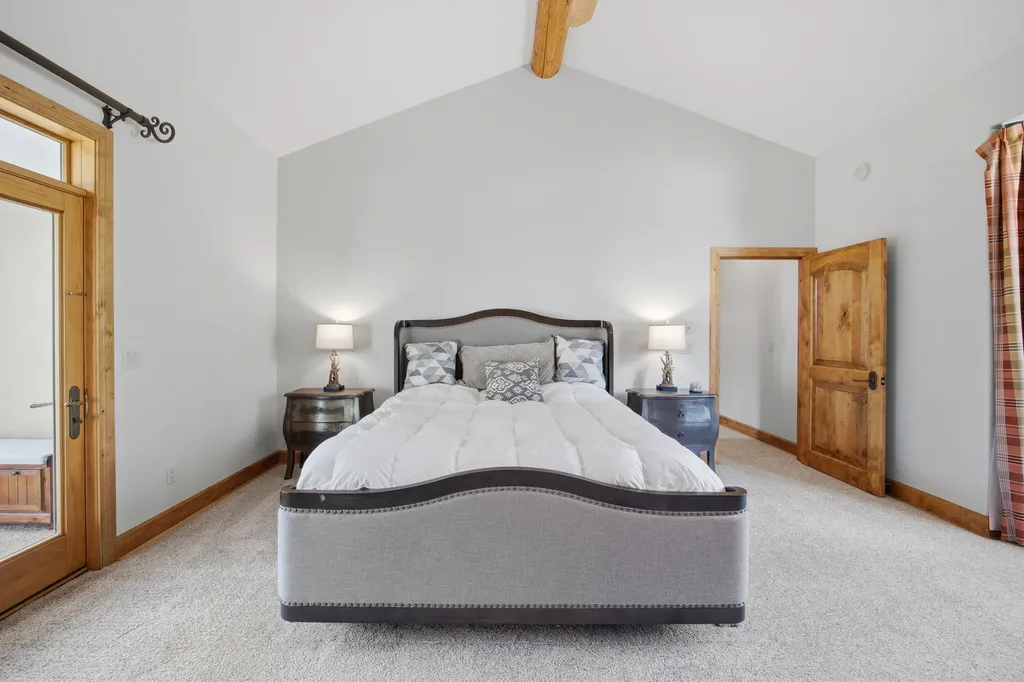 1858 Pleasant View Drive Victor MT 59875