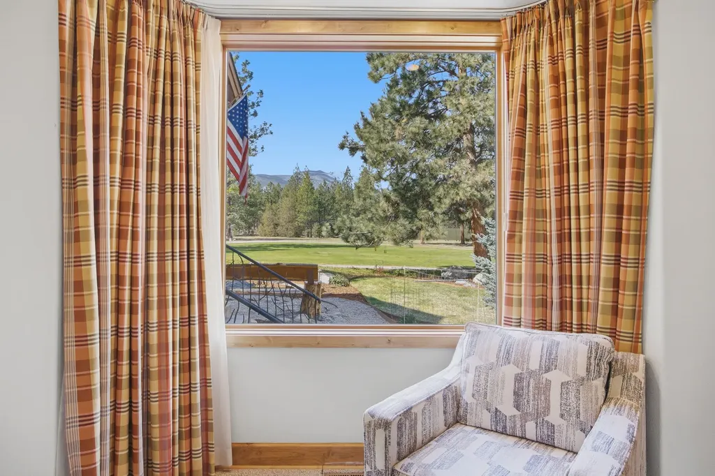 1858 Pleasant View Drive Victor MT 59875