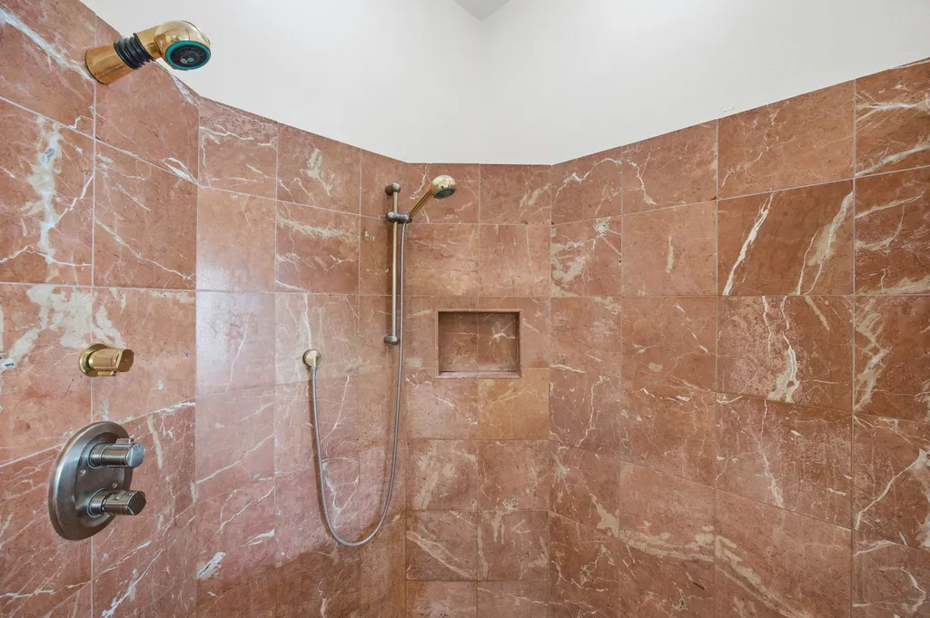 1858 Pleasant View Drive Victor MT 59875
