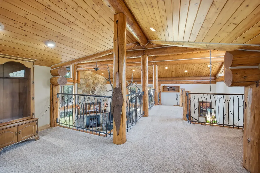 1858 Pleasant View Drive Victor MT 59875