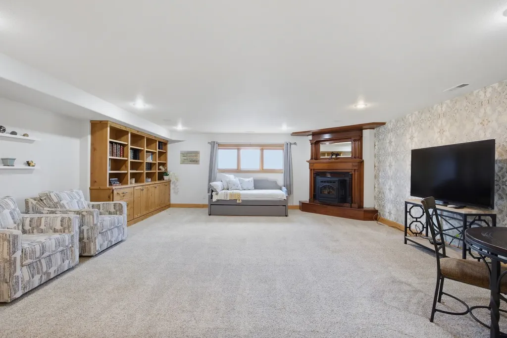 1858 Pleasant View Drive Victor MT 59875
