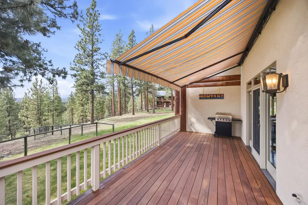 1858 Pleasant View Drive Victor MT 59875