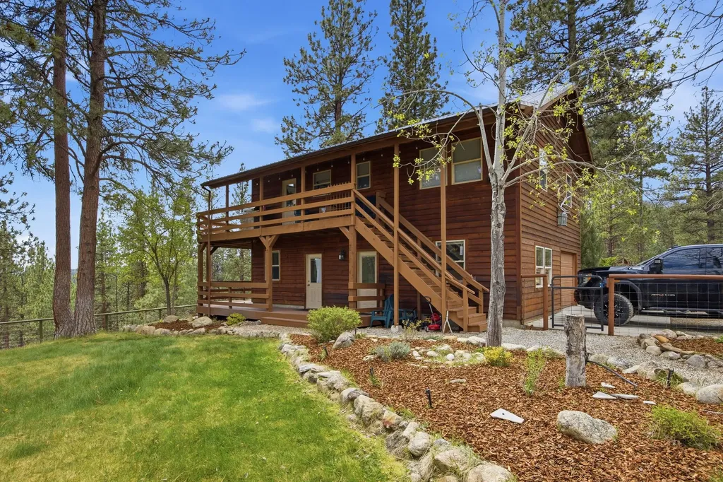 1858 Pleasant View Drive Victor MT 59875