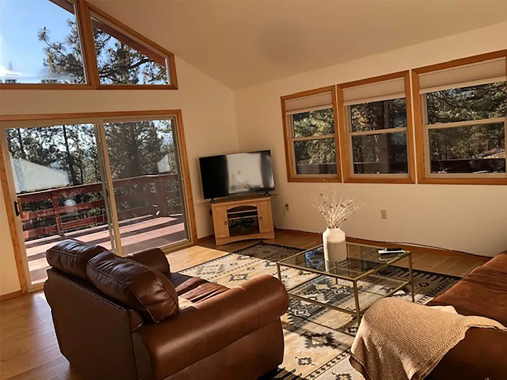 1858 Pleasant View Drive Victor MT 59875