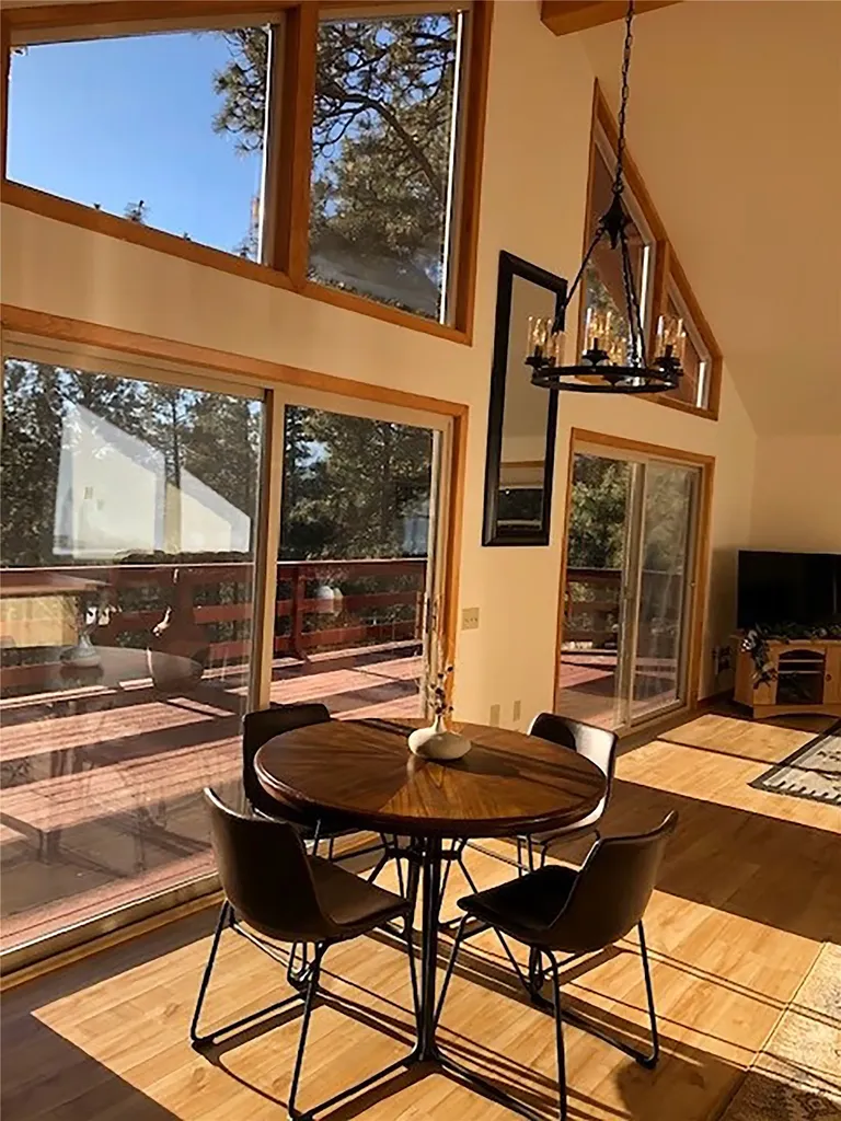 1858 Pleasant View Drive Victor MT 59875