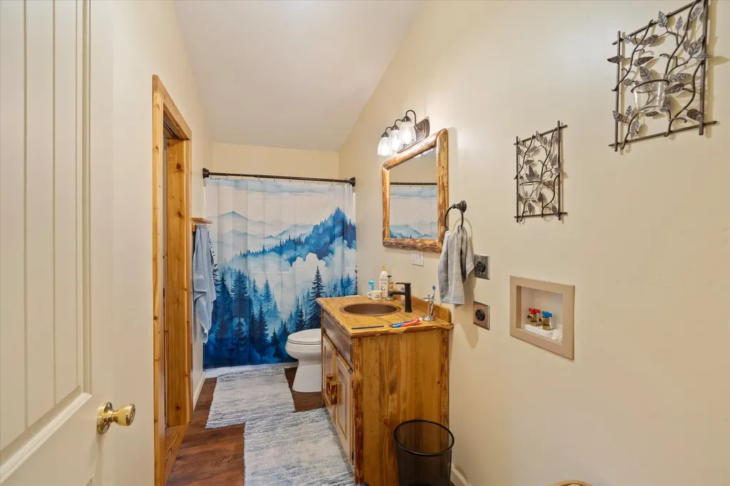 313 Griffith Creek Road Eureka MT 59917