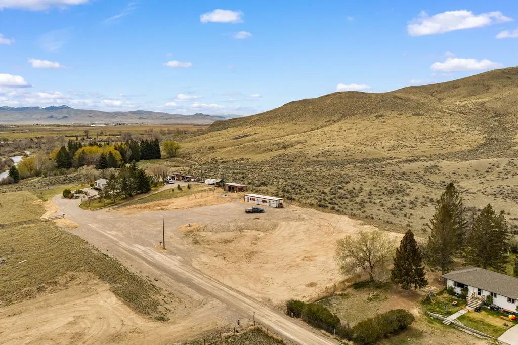 1320 Lovers Leap Road Dillon MT 59725