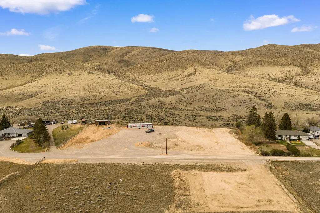 1320 Lovers Leap Road Dillon MT 59725