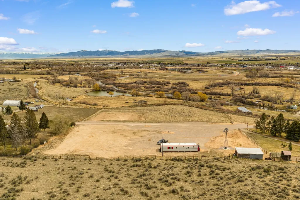 1320 Lovers Leap Road Dillon MT 59725