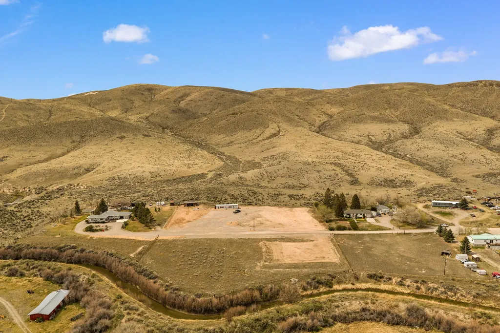 1320 Lovers Leap Road Dillon MT 59725