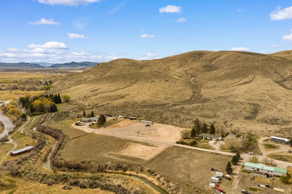 1320 Lovers Leap Road Dillon MT 59725