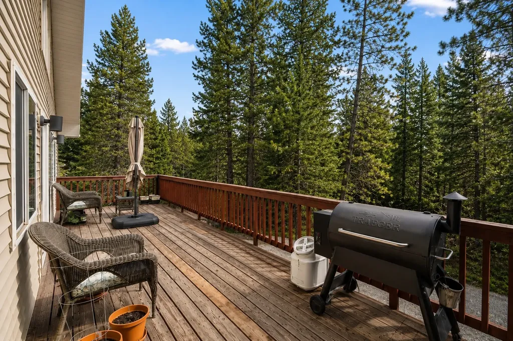 459 Lake Loop Drive Kalispell MT 59901