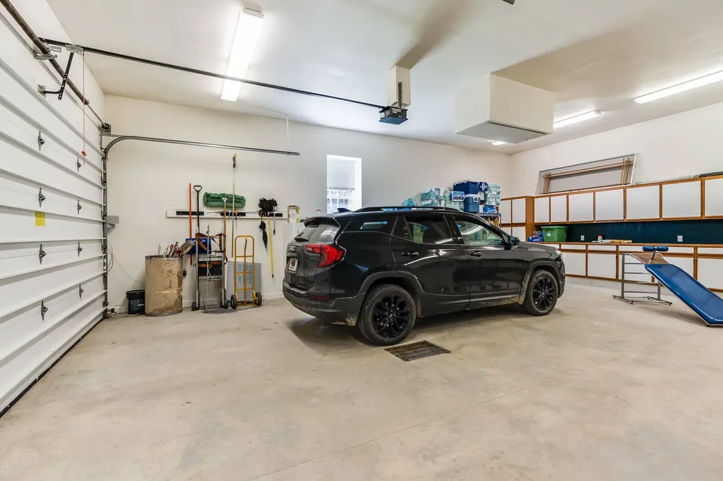 17274 / 17276 Bull Lake Road Troy MT 59935